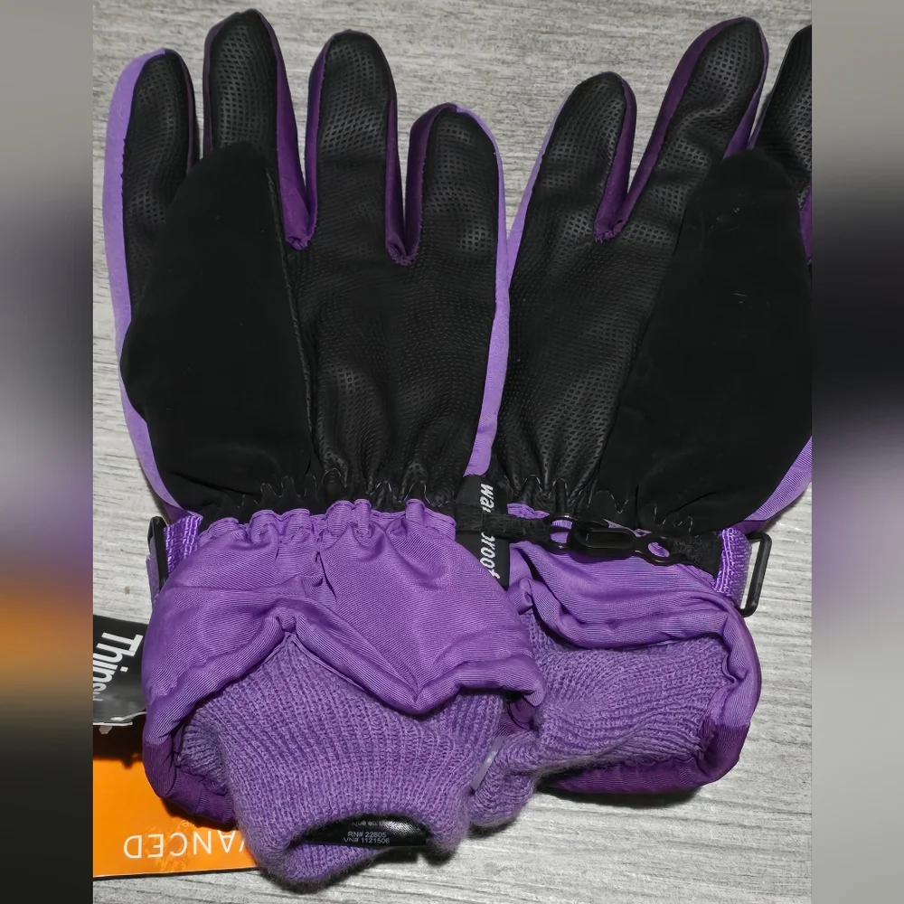 Purple Insulated Winter Gloves - Picture 4 of 6
